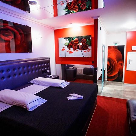 Motel Venus Santiago Луоу Экстерьер фото